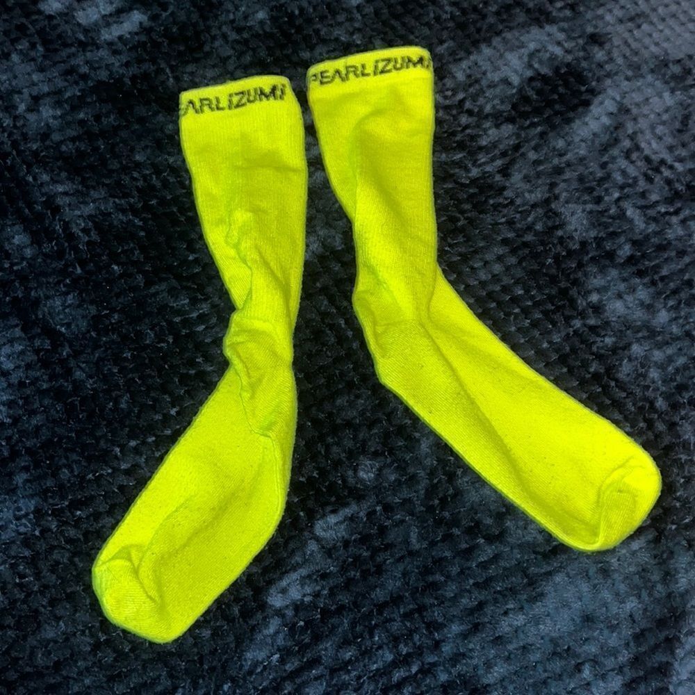 Pearl Izumi unisex High Visibility cycling bike racing brite yellow racing socks